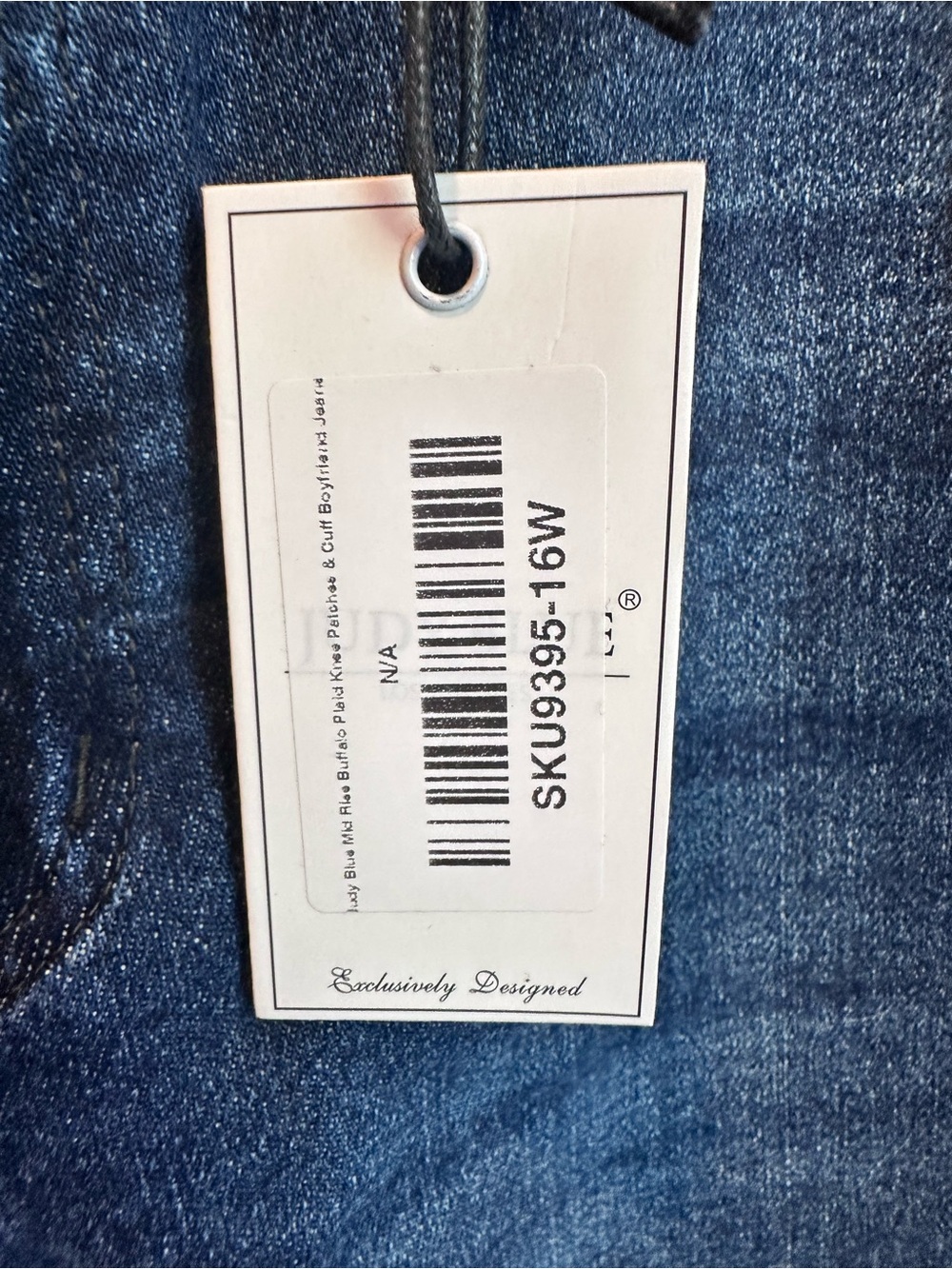 Judy Blue Size 16W Buffalo Plaid Patch Mid Rise Cuffed Boyfriend Jeans New - Picture 3 of 16